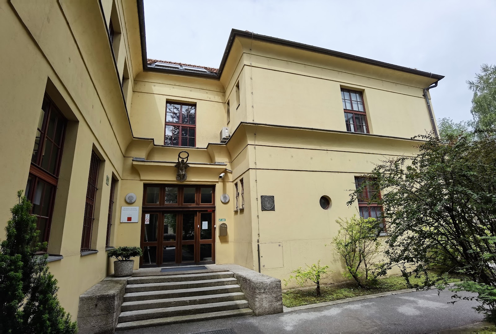 Fakulteta za farmacijo UL, Ljubljana